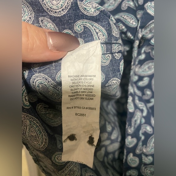 Used Mens Axist Blue Paisley pattern long sleeve button up size L - Picture 7 of 8